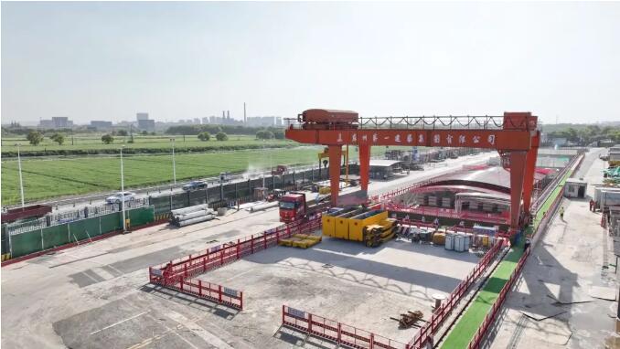 1754038612598422.jpg 7.jpg